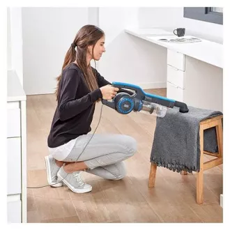 Black + Decker BXVMS600E Aspirator cu tijă
