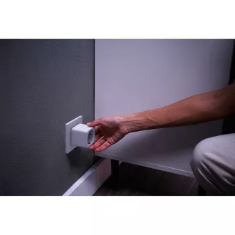 PHILIPS Hue Smart Plug EU PHILIPS Hue Smart Plug EU