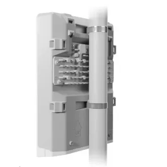 MikroTik Cloud Router Switch CRS318-16P-2S+OUT, 800MHz CPU, 256MB, 16x10/100/1000 (PoE-out), 2xSFP+, incl