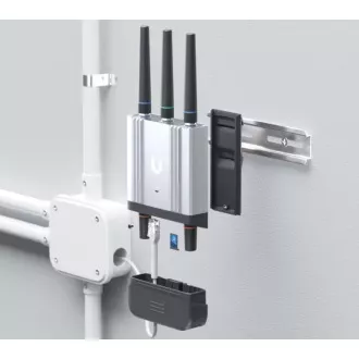 UBNT UMR - Router mobil industrial