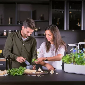 Véritable SMART - Ghiveci de flori automat cu control al luminii, alb Véritable SMART - Ghiveci de flori automat cu control al luminii, alb