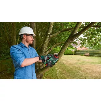 BOSCH UniversalChain 18, ferăstrău cu lanț fără fir, 18 V, bară de 20 cm, viteză de tăiere 4,5 m/s BOSCH UniversalChain 18, ferăstrău cu lanț fără fir, 18 V, bară de 20 cm, viteză de tăiere 4,5 m/s
