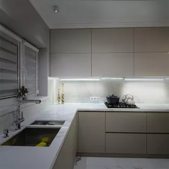 Lampă de bucătărie LED Solight T5, întrerupător, 9W, 4100K, 54cm