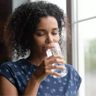 Brita Marella alb rece + 6 ceainic cu filtru Maxtra Pro All-In-1, 2,4 l, indicator de schimbare a filtrului, 6x cartușe filtrante Brita Marella alb rece + 6 ceainic cu filtru Maxtra Pro All-In-1, 2,4 l, indicator de schimbare a filtrului, 6x cartușe filtrante