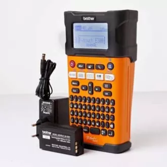 Imprimantă de etichete BROTHER PT-E300VP - 18mm, benzi TZe, mobilă, cu carcasă, Imprimantă de etichete pentru industrie și electrice - marker Imprimantă de etichete BROTHER PT-E300VP - 18mm, benzi TZe, mobilă, cu carcasă, Imprimantă de etichete pentru industrie și electrice - marker