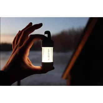 Felinar cu lumină caldă Ledlenser ML4