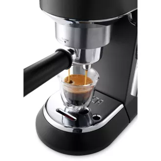 EC685.BK PÂRGIA ESPRESSO DE'LONGHI