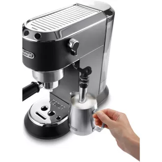 EC685.BK PÂRGIA ESPRESSO DE'LONGHI