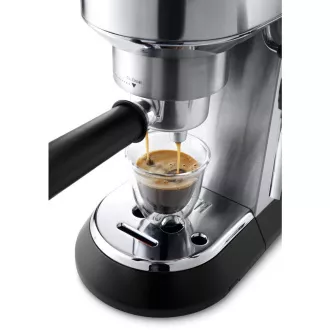 EC685.M ESPRESSO LEVER DE'LONGHI