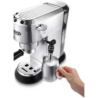 EC685.M ESPRESSO LEVER DE'LONGHI