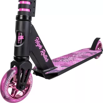 Scuter Freestyle Story High Roller Pinky Scuter Freestyle Story High Roller Pinky