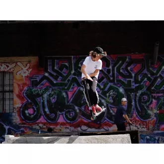 Scuter Freestyle MOVINO Stunt Kräken Neochrome