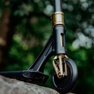 Scuter Freestyle MOVINO Stunt Kräken Gold