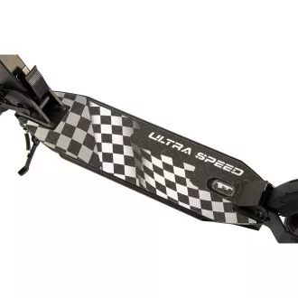 Trotinetă pliabilă ENERO ULTRA SPEED cu frână pe disc, 200mm, negru Trotinetă pliabilă ENERO ULTRA SPEED cu frână pe disc, 200mm, negru