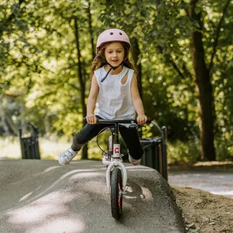 Bicicletă de echilibru pentru copii MOVINO Cariboo ADVENTURE cu frână, roți gonflabile 12'', alb-roz Bicicletă de echilibru pentru copii MOVINO Cariboo ADVENTURE cu frână, roți gonflabile 12'', alb-roz