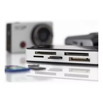 Cititor de carduri DIGITUS USB 3.0 cu cablu de conectare USB 1m Suport carduri MS / SD / SDHC / MiniSD / M2 / CF / MD / SDXC