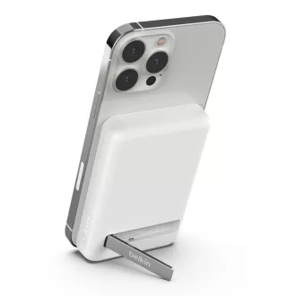 Belkin BOOST CHARGE™ MagSafe Power Bank magnetic cu suport, 5000mAh, alb
