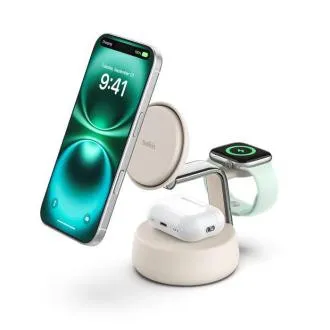 Încărcător magnetic Belkin UltraCharge PRO Qi2 25W 3 în 1 pentru iPhone/Apple Watch/AirPods, Nisip Încărcător magnetic Belkin UltraCharge PRO Qi2 25W 3 în 1 pentru iPhone/Apple Watch/AirPods, Nisip