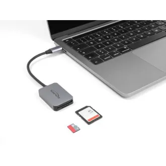 Cititor de carduri Delock cu interfață USB Type-C™ în carcasă de aluminiu pentru carduri de memorie SD sau Micro SD