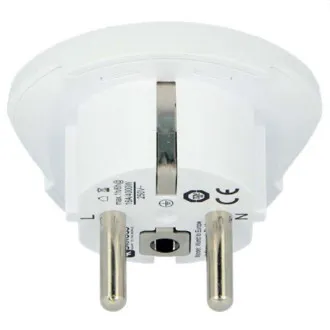 Skross SKR1500211EC - Adaptor de călătorie din lume către Europa pentru dispozitive cu 2 și 3 pini din peste 220 de destinații