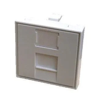 Modul DATACOM 45x45mm pentru pervaz cu oblon alb Modul DATACOM 45x45mm pentru pervaz cu oblon alb