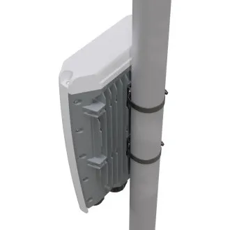 MikroTik CRS504-4XQ-OUT, comutator Cloud Router MikroTik CRS504-4XQ-OUT, comutator Cloud Router