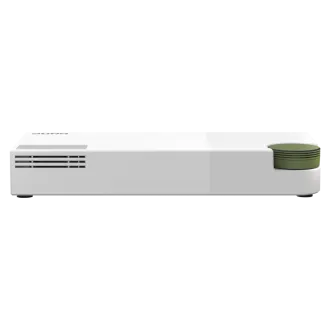 Switch gestionat QNAP QSW-M2108-2C (8 porturi RJ45 2.5GbE și 2 porturi SFP+ / RJ-45 10GbE combinate) Switch gestionat QNAP QSW-M2108-2C (8 porturi RJ45 2.5GbE și 2 porturi SFP+ / RJ-45 10GbE combinate)